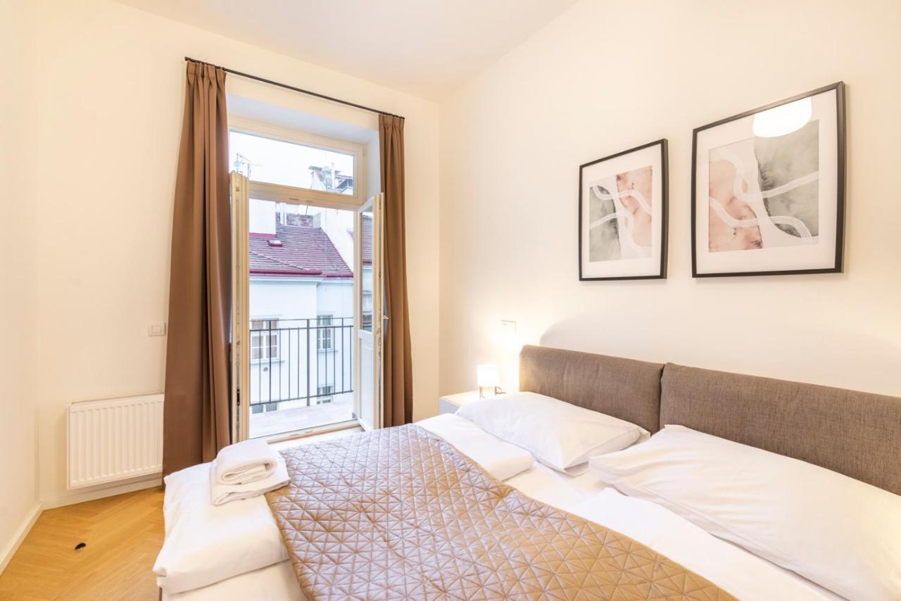 Petrin Tower Residence Prag Dış mekan fotoğraf